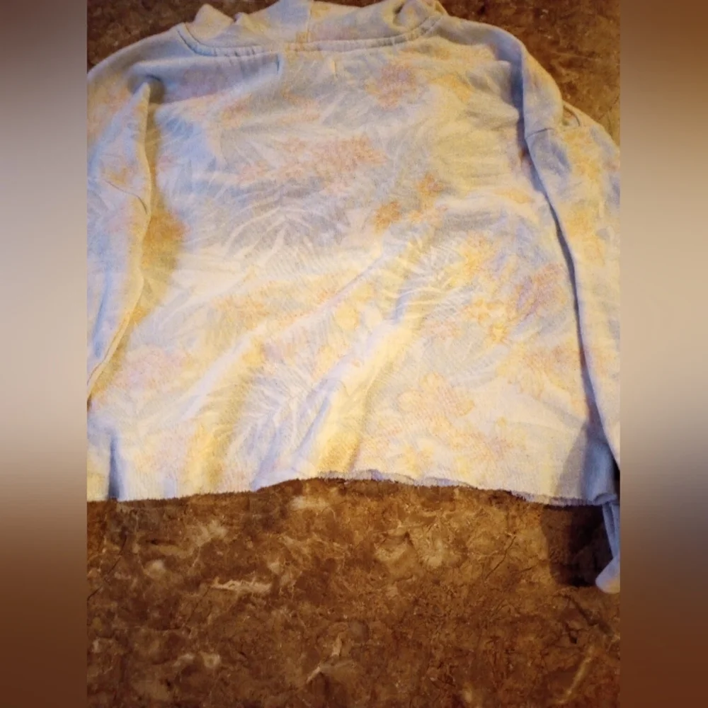 Ron Jon sweatshirt - Picture 3 of 3